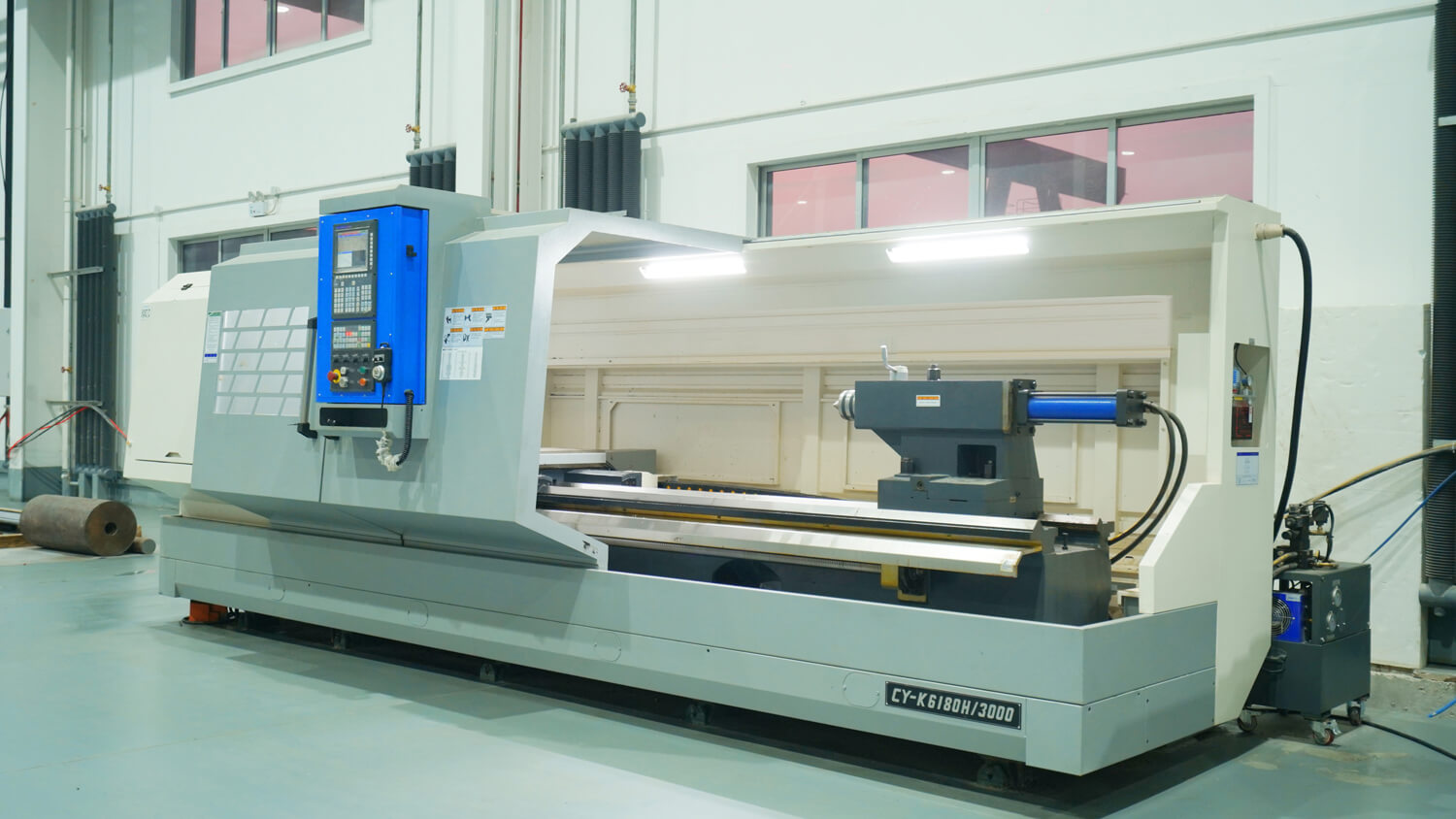 CNC lathe center